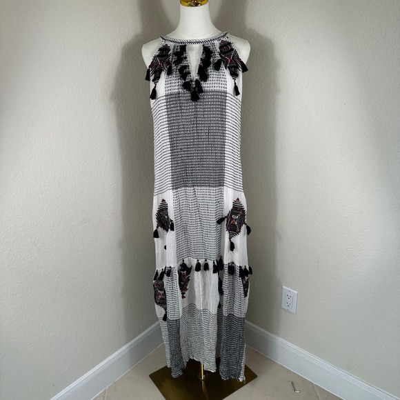 Maeve Dresses & Skirts - Maeve Maxi Dress Womens XL White Black Puebla Tassel Boho Embroidered Costal